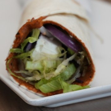 Crunchy Çiğköfte Dürüm Wrap mit Nacho Chips